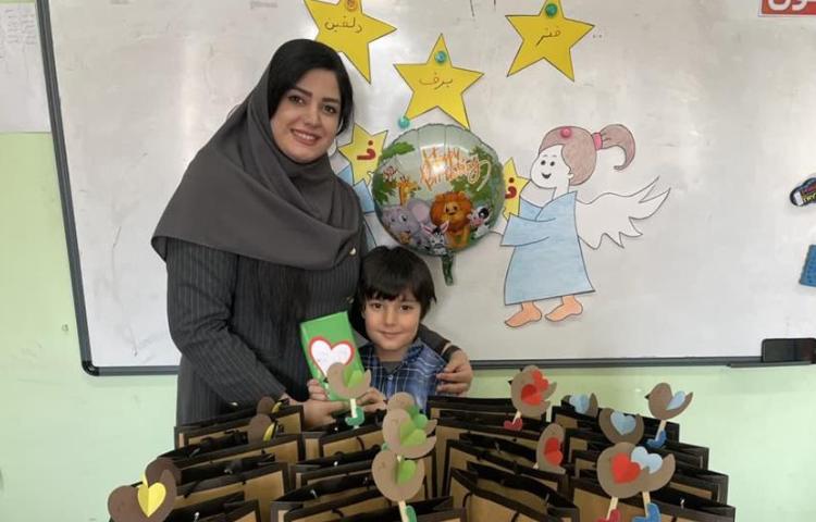 آموزش و ایجاد انگیزه نشانه ف پایه اول 2