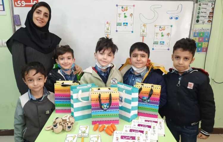 آموزش و ایجاد انگیزه نشانه ی پایه اول 5