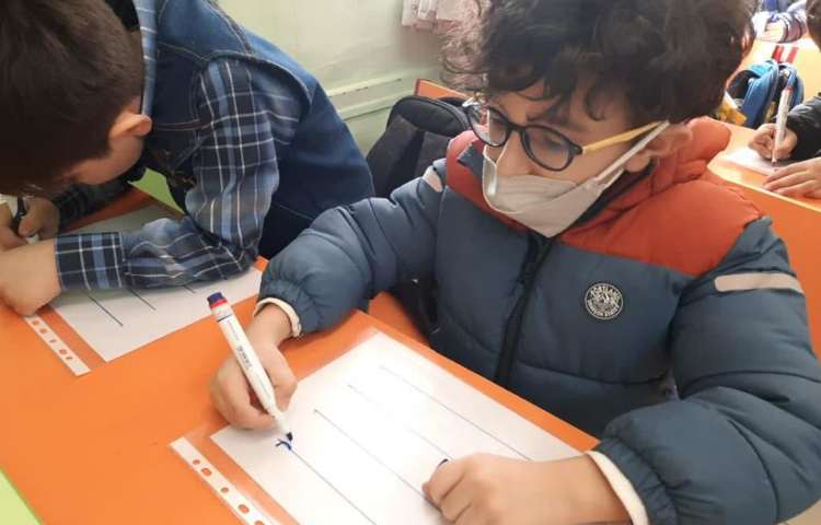 آموزش و ایجاد انگیزه نشانه ی پایه اول 7