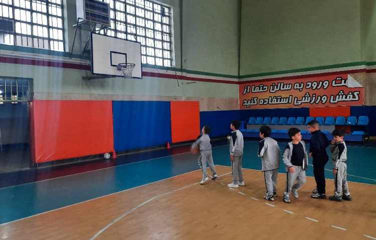 آموزش پرتاب توپ در بسکتبال