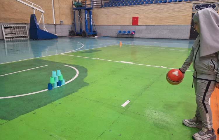 آموزش پرتاب و دریافت توپ 3