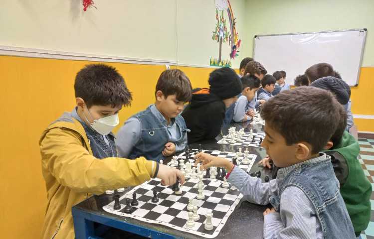 آموزش پیاده و ترفیع پیاده 21