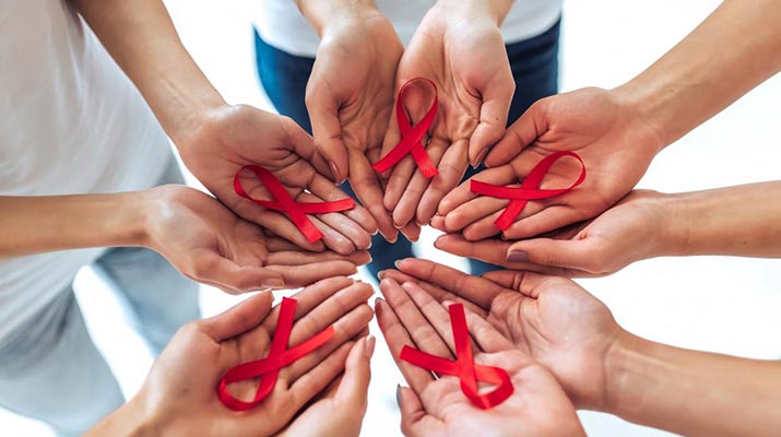 ضرورت آموزش پیشگیری از ایدز به دانش‌آموزان دوره‌ی متوسطه