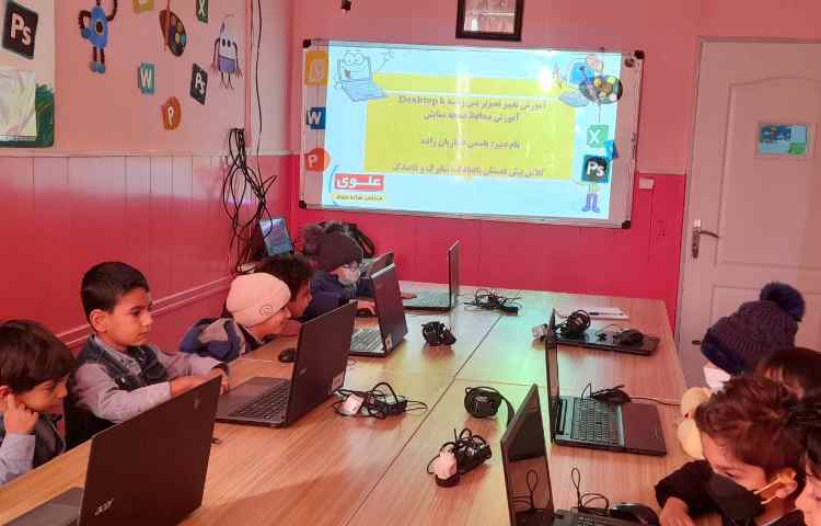 آموزش چگونگی تغییر تصویر پس زمینه و آشنایی با تنظیمات محافظ صفحه نمایش همراه با فیلم آموزشی