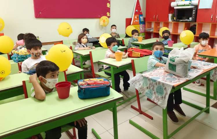 آموزش کاشت گیاه با قصه گویی 3