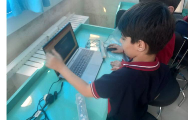 آموزش کامپیوتر تدریس ابزار word Art در پاورپوینت 6