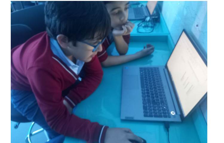 آموزش کامپیوتر تدریس ابزار word Art در پاورپوینت 8