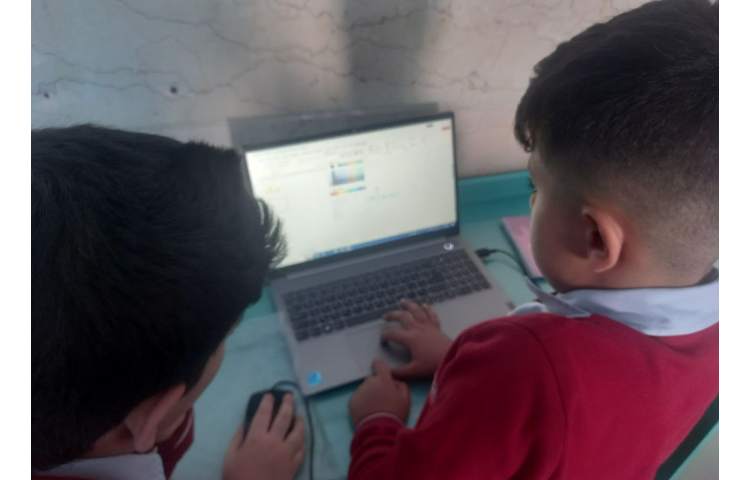 آموزش کامپیوتر تدریس ابزار word Art در پاورپوینت 8