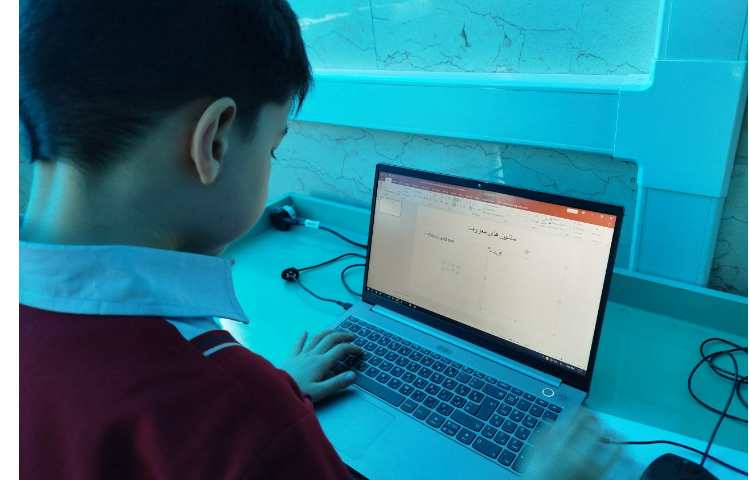 آموزش کامپیوتر (نرم افزار powerpoint) 5