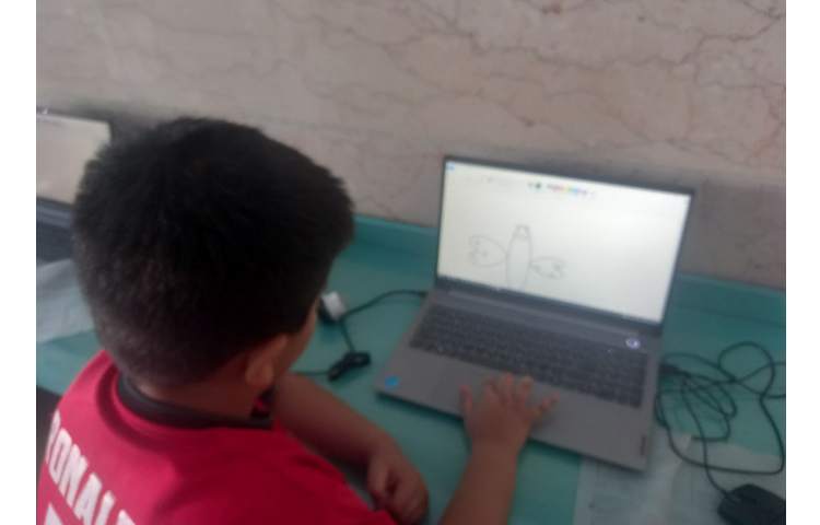 آموزش کامپیوتر : کشیدن پروانه در محیط paint 2