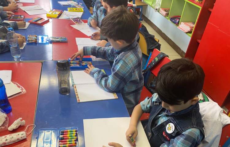 :آموزش کشیدن خانه مادربزرگ با اشکال هندسی، کلاس قاصدک 4