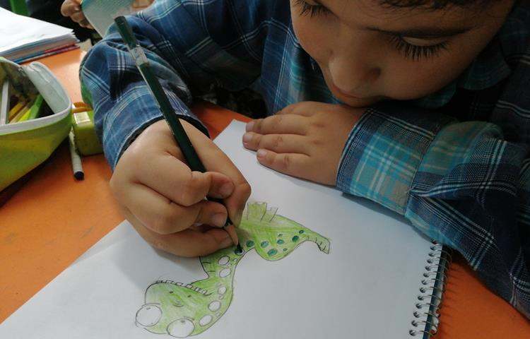 آموزش کشیدن نقاشی دایناسور پایه سوم 3