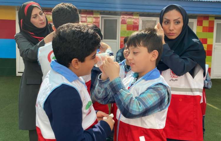 :آموزش کمک های اولیه به مناسبت چهارشنبه سوری 10