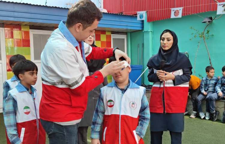 :آموزش کمک های اولیه به مناسبت چهارشنبه سوری 22
