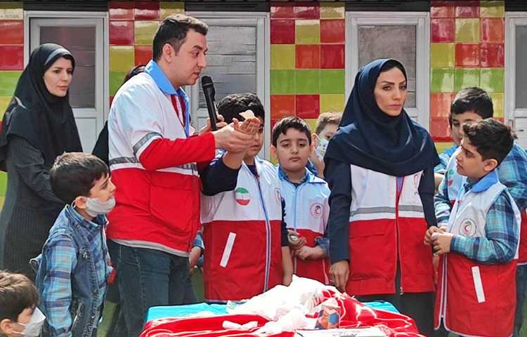 :آموزش کمک های اولیه به مناسبت چهارشنبه سوری 25