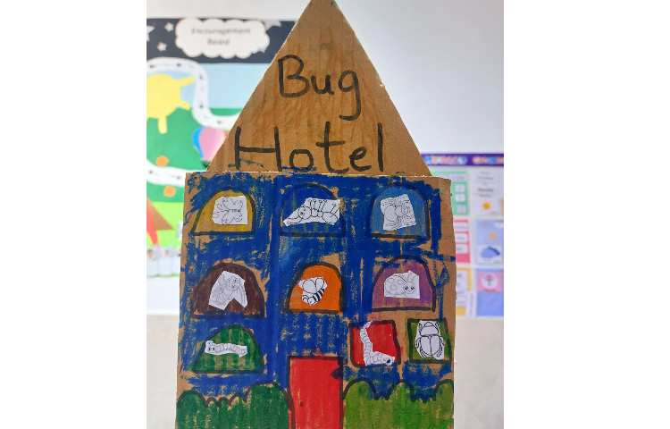 آموزش Fine Motor Skills Making a Bug Hotel 3