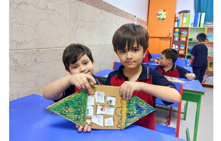 آموزش Fine Motor Skills Making a Bug Hotel 5