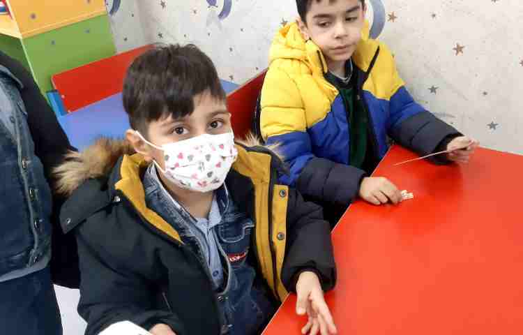 آموزش same and different