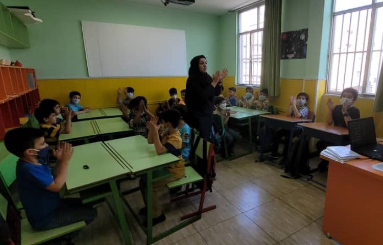 : آوا و هم خوانی، کلاس زمین 2