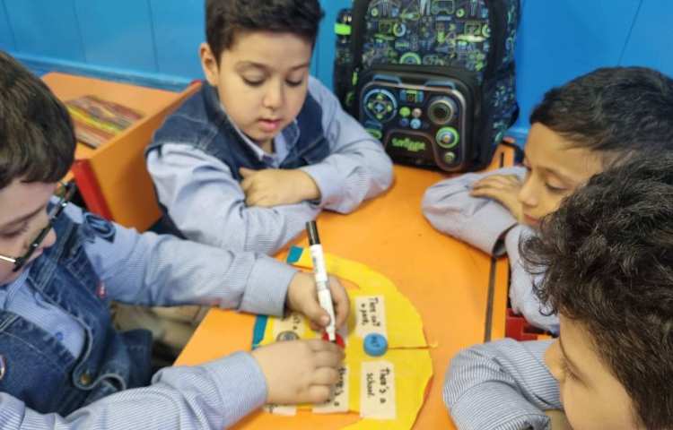 اتصال جملات با استفاده از حروف ربط but, and 3