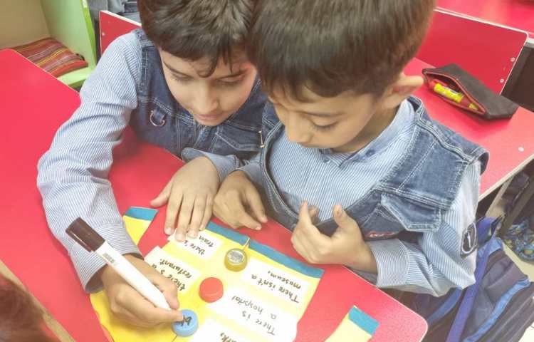 اتصال جملات با استفاده از حروف ربط but, and 3