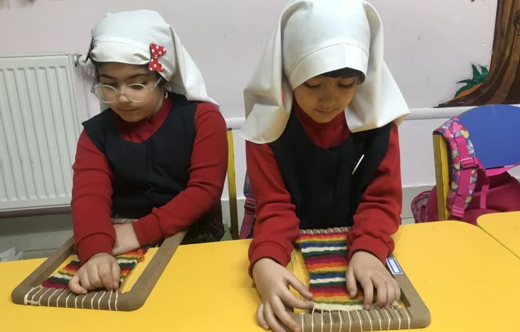 اتمام گلیم بافی 2