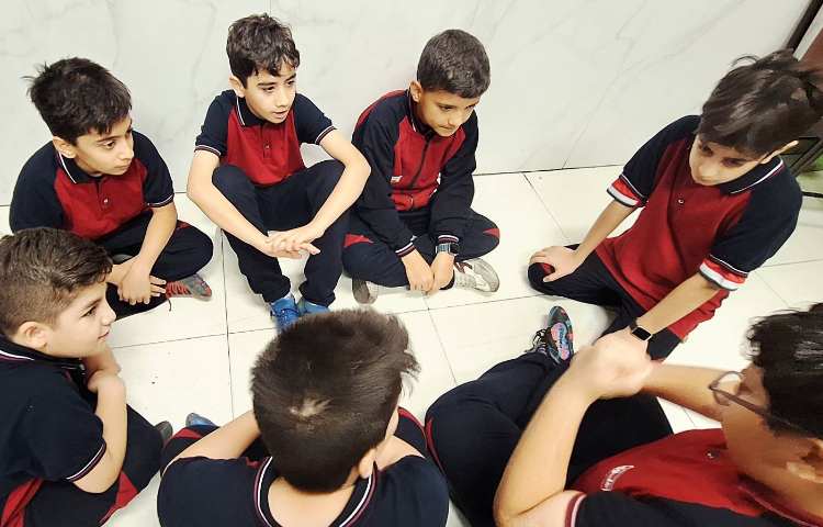 اتیکت:بازی گروهی و خلاقیت 4