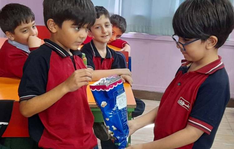 اتیکت آموزش درس کلمات جادویی ( بفرمایید، متشکرم و...) 1