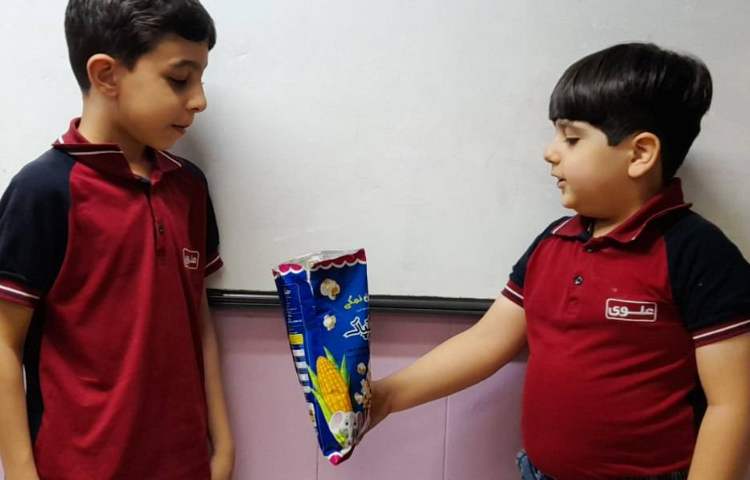 اتیکت آموزش درس کلمات جادویی ( بفرمایید، متشکرم و...) 5