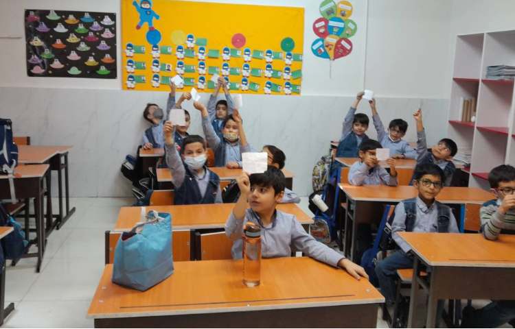 اتیکت -آموزش رفتارهای صحیح و ناصحیح آسانسور 2