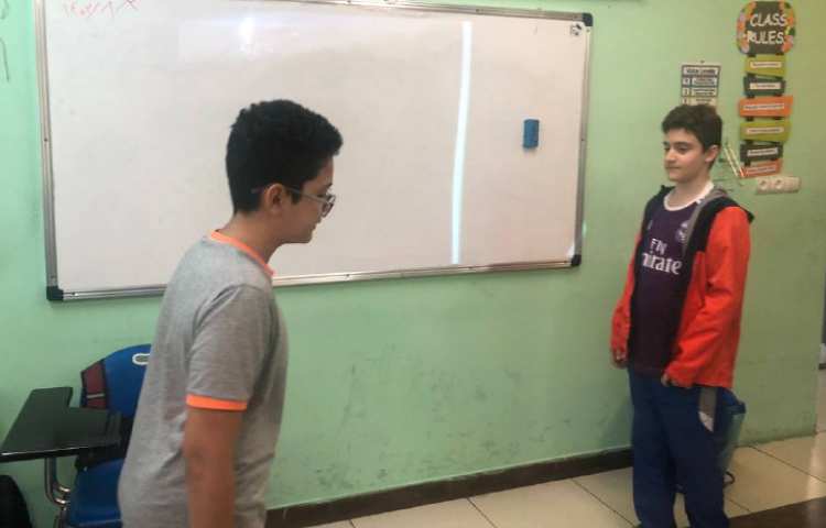 اتیکت با موضوع رفتار های اجتماعی در خیابان 3