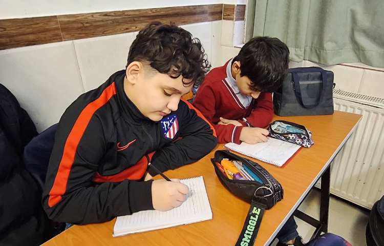 اتیکت - داستان از اتیکت 2