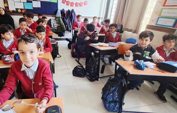 اتیکت غذاخوری 1