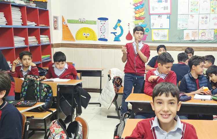 اتیکت غذاخوری 3