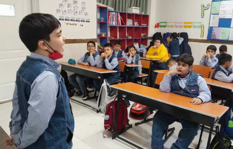 اتیکت - مرور اتیکت مکانهای عمومی 1