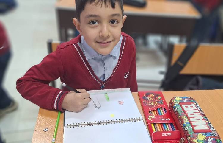 اتیکت - نقاشی- به دلخواه ،زمستان یا برف ، در مورد اتیکت 1