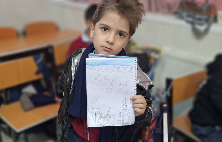 اتیکت - نقاشی- به دلخواه ،زمستان یا برف ، در مورد اتیکت 4