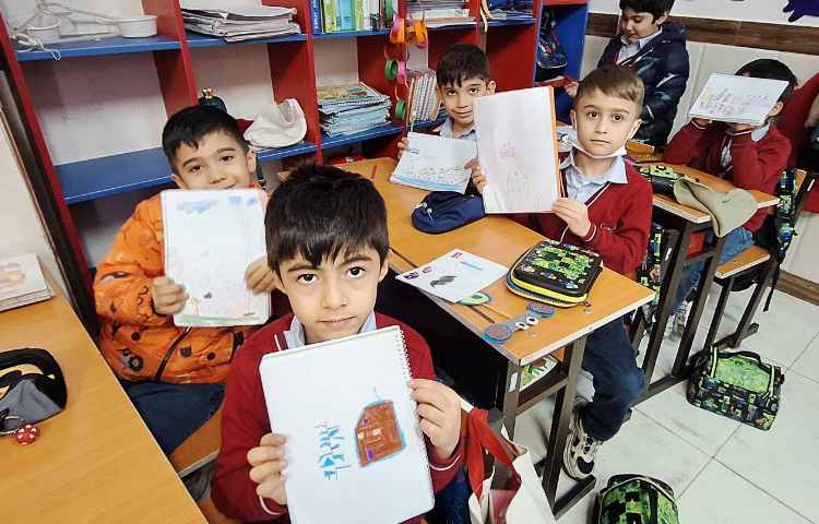 اتیکت - نقاشی- به دلخواه ،زمستان یا برف ، در مورد اتیکت