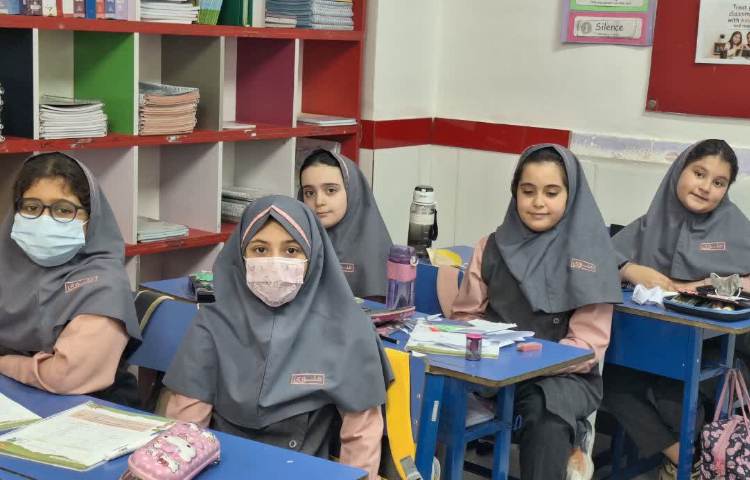 اتیکت 4