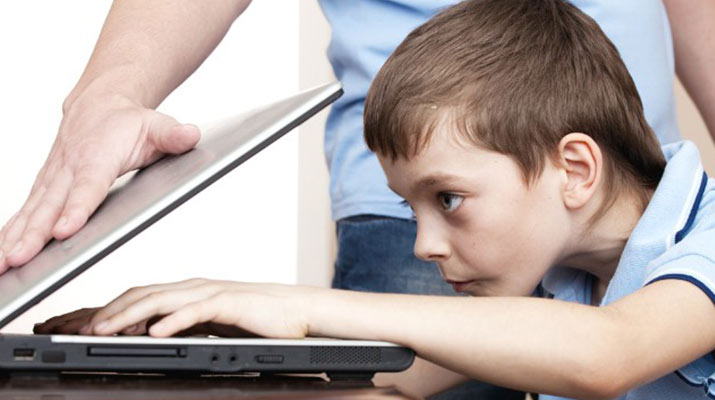 اثرات بازی‌های رایانه ای بر روی کودکان و نوجوانان
