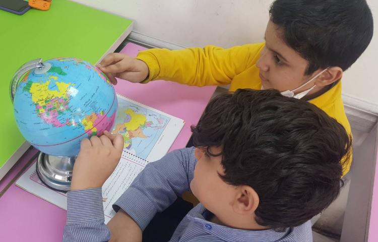 اجتماعی- تدریس درس سیزدهم بر اساس طرح معلم‌شو توسط یکی از دانش‌آموزان عزیز