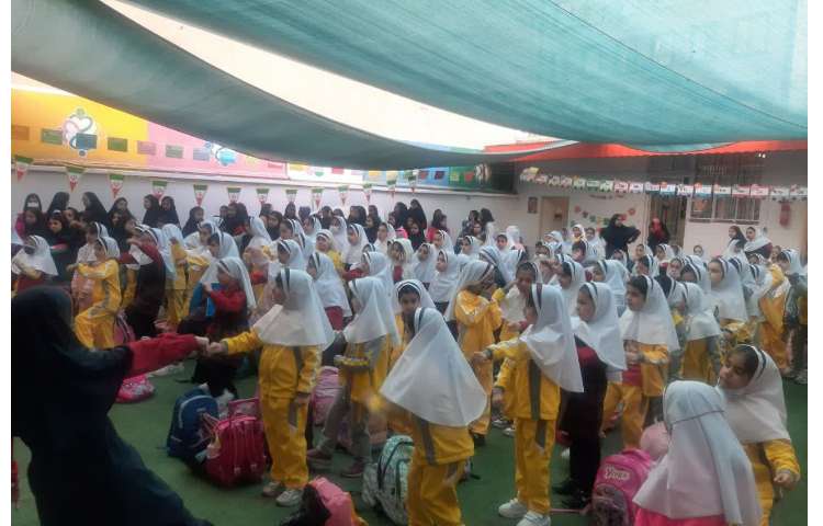 اجرای برنامه صبحگاهی 3