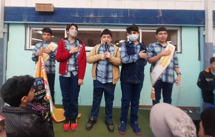 اجرای برنامه صبحگاه توسط دانش آموزان پایه ششم 1