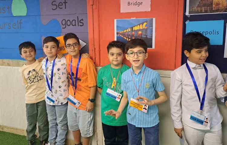 اجرای دانش آموزان پایه ششم (art masterpieces) 1