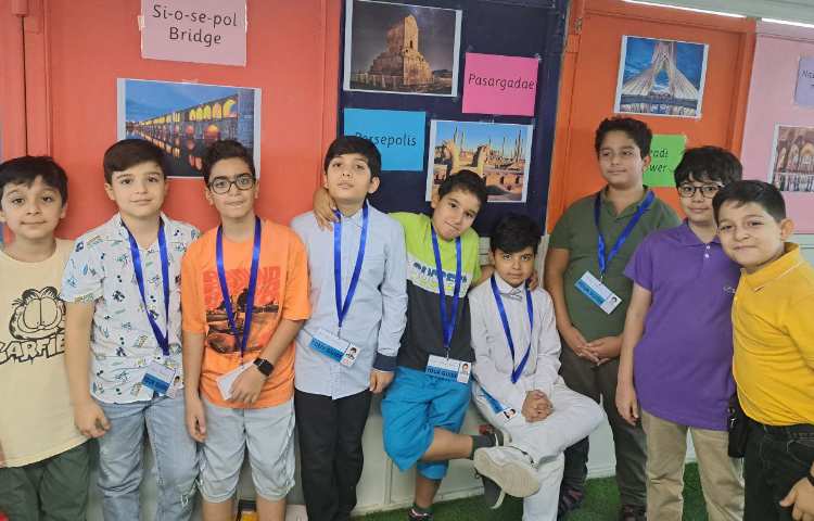 اجرای دانش آموزان پایه ششم (art masterpieces) 2