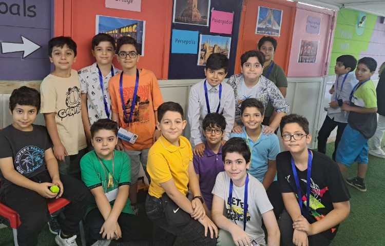 اجرای دانش آموزان پایه پنجم (tourism) 2