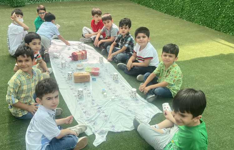اجرای صبحانه سالم به زبان انگلیسی در دبستان علوی 3