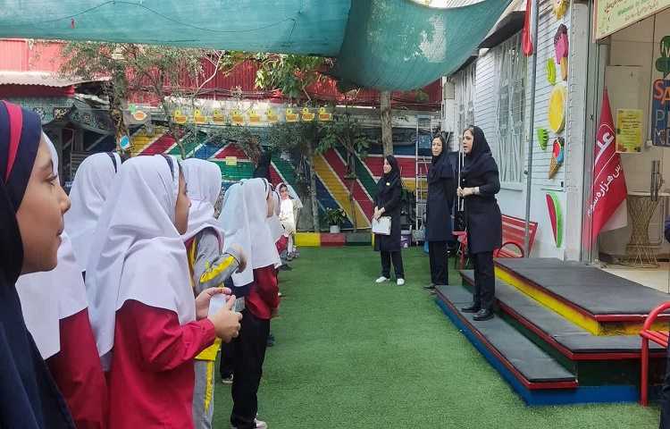 اجرای صبحگاه به زبان انگلیسی 2