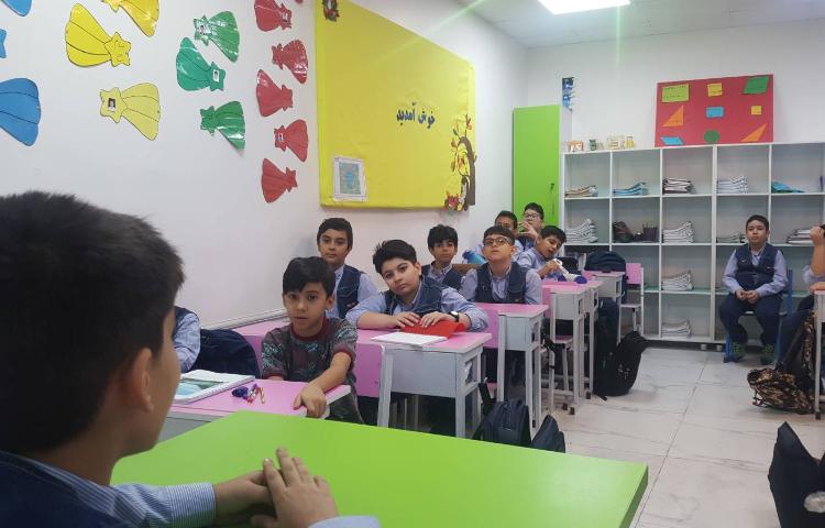 اجرای صندلی صمیمییت هدف: تقویت مهارت گفتاری 1