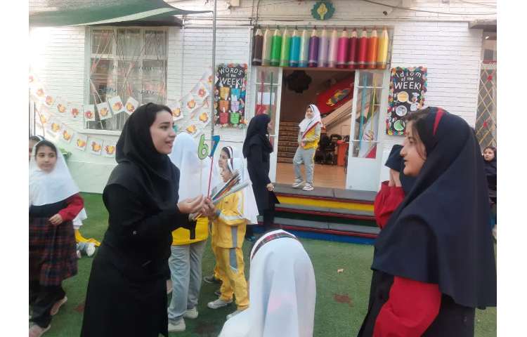 اجرای طرح غوطه وری زبان 4